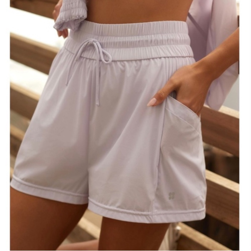 Sweaty Betty Circuit 2” Workout Shorts Lavender - Picture 1 of 10
